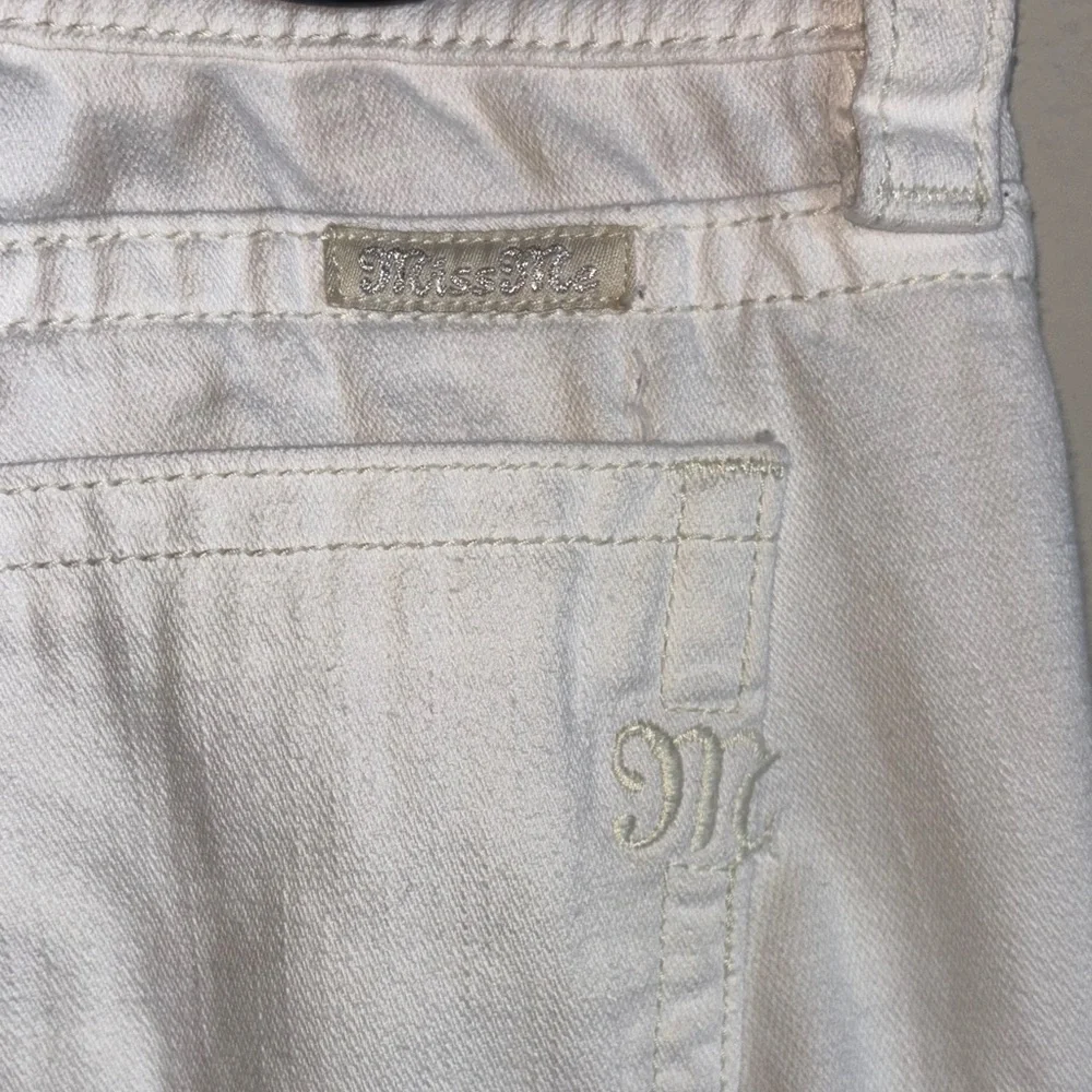 Miss Me Signature Midrise White Distressed Cuffed Skinny Jeans